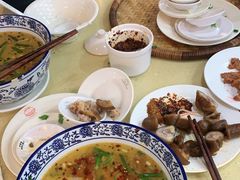 -桥香园云南过桥米线(金马碧鸡店)