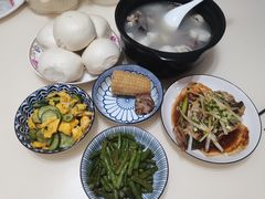 -悦芽照护月嫂+育儿嫂(杭州店)