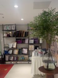 -佳颜轻医美·美学抗衰中心