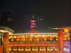-绳金塔
