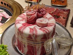限定肥牛生日蛋糕-Ant 蚂蚁洞烤肉·大营地(上海静安大悦城店)