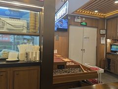 -井格重庆火锅(西直门凯德Mall店)