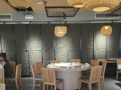 -嫩芽 ·地道重庆菜(十八梯露台夜景店)