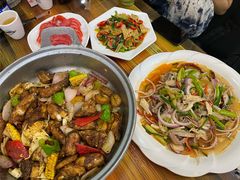 -亚黑亚炕锅农家美食(清水河店)