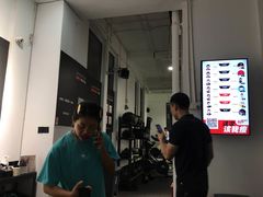 -汗水空间私教健身连锁(SM广场店)
