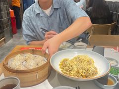 -馋三尺蟹粉小笼(人民广场店)