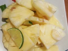 -云海肴·汽锅鸡·云南菜(天山百盛优客店)