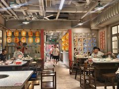 -红九格老火锅(三峡广场店)