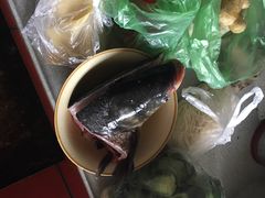 -七宝蔬菜农副产品综合交易市场-停车场