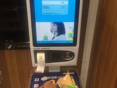 -全家便利店(王府井大街店)