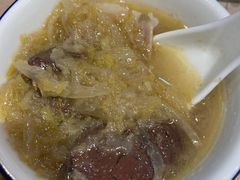酸菜血肠白肉锅-八大碗(长青街店)