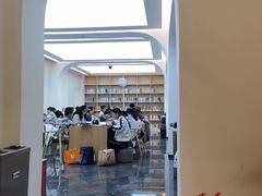 -云南省图书馆