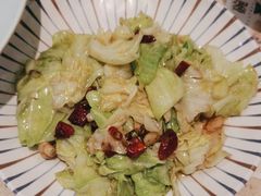 炝炒手撕包菜-新宝餐厅(流塘店)