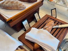 -深圳国际会展中心希尔顿酒店(前海华发冰雪世界店)