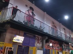 -极限Jump蹦床·新潮玩运动世界·室内乐园·团建·派对中心