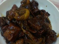 红烧肉配百叶结-玲珑餐厅(陕西南路店)