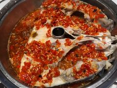 剁椒鱼头-老湘亲·品鉴湘菜(蔡塘爱琴海店)