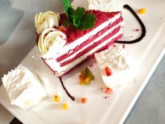 红丝绒千层-YUE·6·西式融合餐厅(外滩六号店)