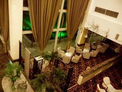 -雅安楠水阁温泉酒店