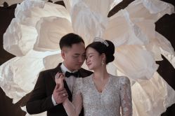 -光明婚纱摄影(建设路店)