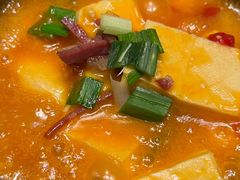 -云海肴·汽锅鸡·云南菜(天山百盛优客店)