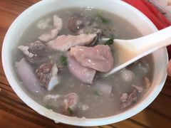 -洲心明记烧肉大粥(总店)
