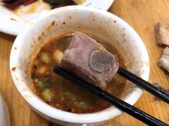 -钰洁腊排骨火锅