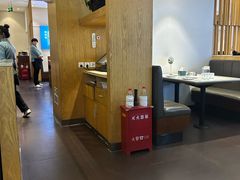 -峨嵋小镇·川菜(勒泰中心店)