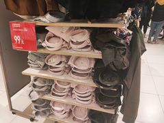 -优衣库(青岛伟东乐客城店)
