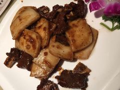 牛仔骨炒年糕-绿茶餐厅(广州天河城店)