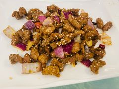 -六和聚传统烤鸭.天津菜(和平店)