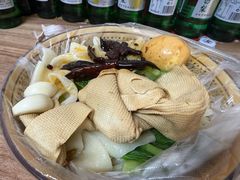 -丁记牛肉手擀板面