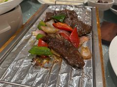 -新天明砂锅鱼头煲