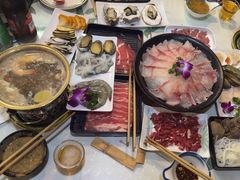 -丽江庭院·云南野生菌·海鲜火锅(鼓楼四合院店)