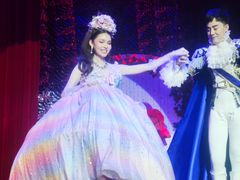-金东尼人妖秀