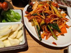 -一江山炭火烤肉专门店