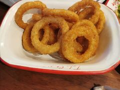 洋葱圈-Tubestation站点比萨(高新万达ONE店)