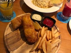-Hooley's活利仕西餐厅(珠江新城店)