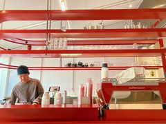 -UNI UNI(环亚凯瑟琳店)