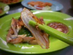 -明记烧鱼美味店