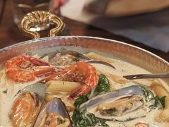奶油青口-SISTERS BAR RESTAURANT川意酒馆(嘉善老市H楼店)
