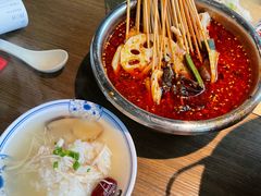 -肖四女乐山跷脚牛肉(南汇大学城生活广场店)