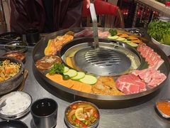 -哈哈碳都·牛肋条无限自助烤肉(台江万达店)