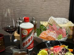 -山川小町·极番烧肉(新地假日广场店)
