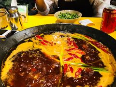 -周幺妹重庆老火锅(银泰城总店)