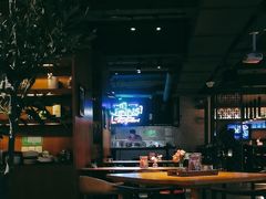 -JINNS锦时 steak&pizza(浸信会礼拜堂旧址店)