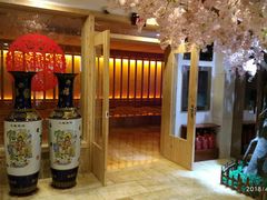 -碧中海汤泉汗蒸酒店