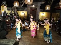 -DiAtas by Art Cafe Bumbu Bali