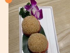 脆皮黑芝麻球-陆兴记