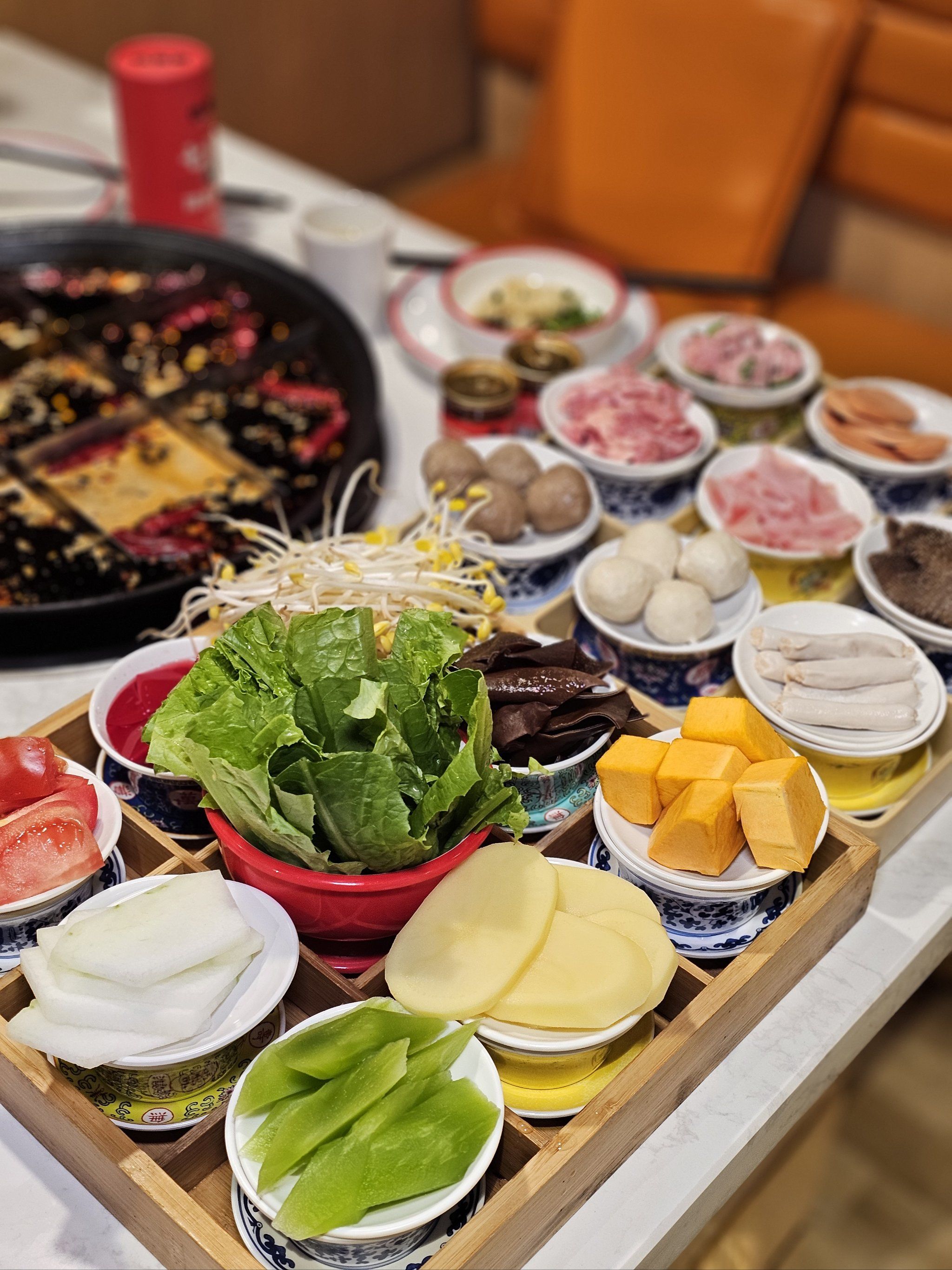 好喜欢这种小格子组合的火锅菜